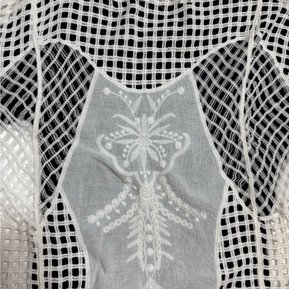 White Crochet Lace Top - Picture 10 of 10